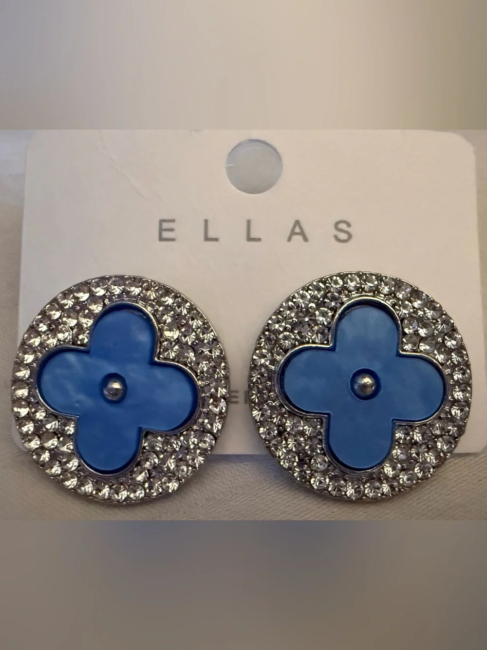 ELLAS Blue Clover Crystal Stud Earrings - Elegant Sparkle 💖